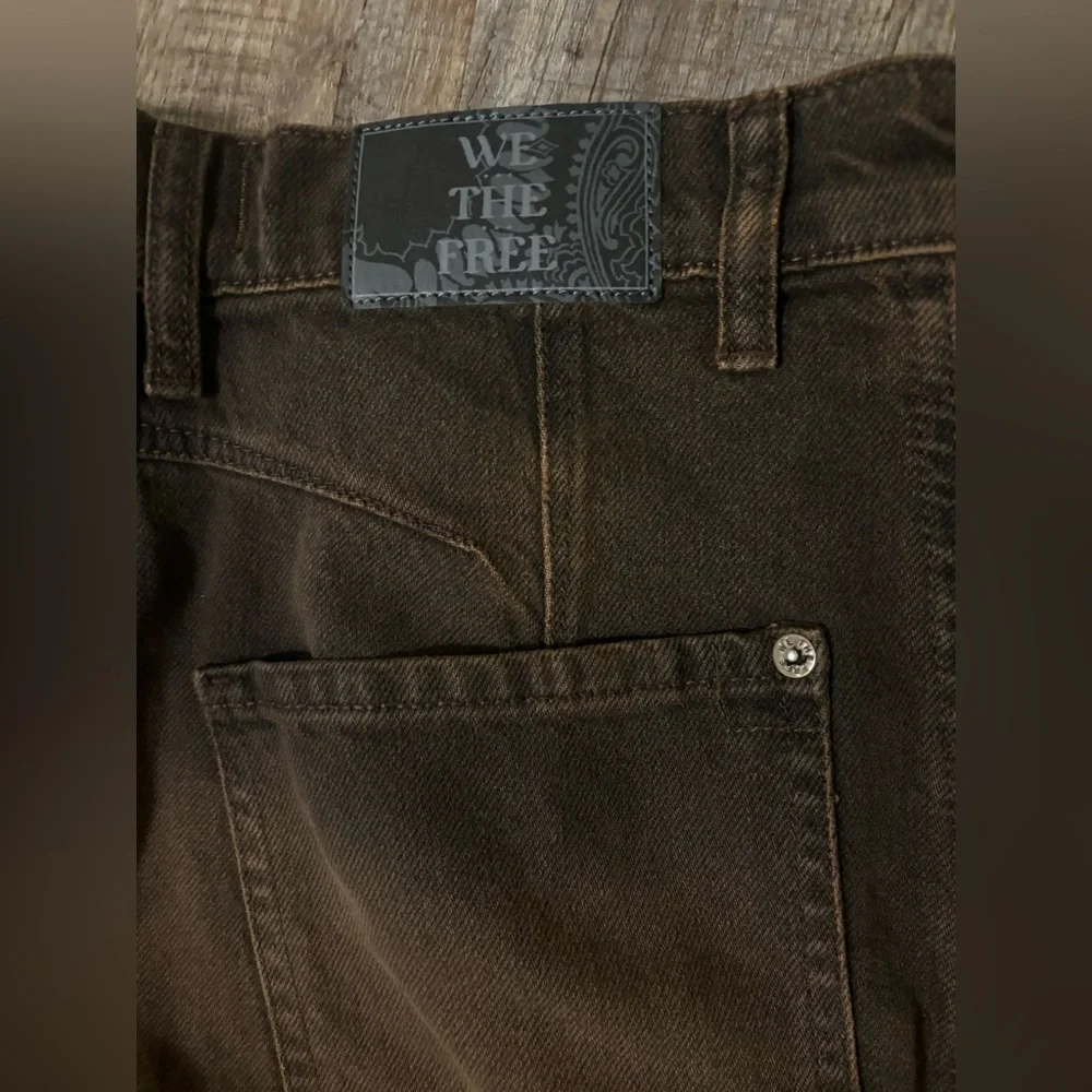 🔥Free People Good Luck Mid-Rise Barrel Jeans In Root Beer We The Free - Picture 7 of 14